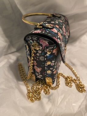 Floral Chain Handle Shoulder Bag - Black Floral